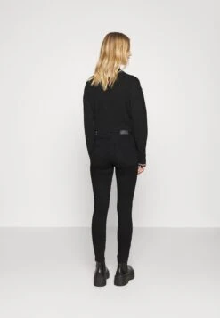 Vero Moda Vmtilde Ankle Zip- Jeans Skinny Fit - Black Denim -Vero Moda 03f9c61ef565496db22fe1082aaedef3