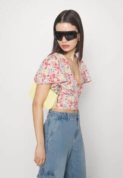 Vero Moda Petite Vmnorth Loose- Bootcut Jeans - Medium Blue -Vero Moda 056de2abcf2442f29d4156ae3159e05e