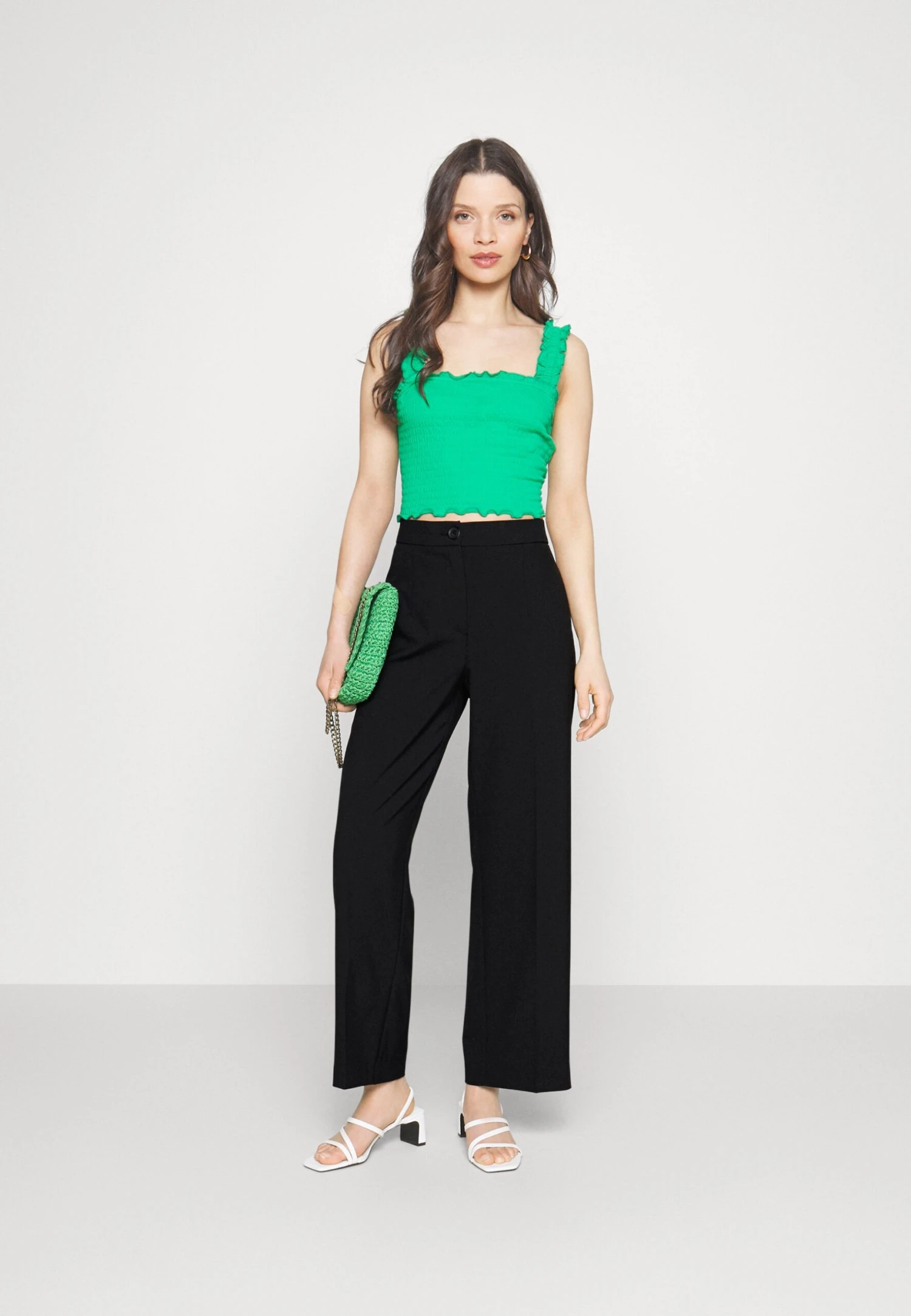 Vero Moda Petite Vmsasie Wide Pant Noos - Broek - Black 2 Vero Moda Petite Vmsasie Wide Pant Noos - Broek - Black - Afbeelding 2
