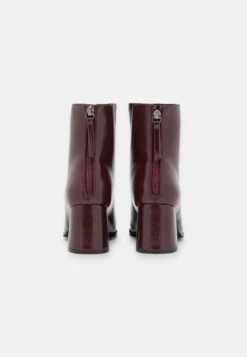 Vero Moda Vmnesya Boot - Korte Laarzen - Winetasting -Vero Moda 0cbb3c7290664633bc58de65a3c69fe9