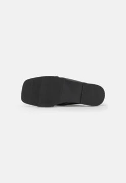 Vero Moda Vmbera Sandal - Muiltjes - Black 10 Vero Moda Vmbera Sandal - Muiltjes - Black -Vero Moda 0d469c5ff71546e1a97fbb799f78436c
