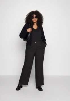 Vero Moda Curve Vmlea V-Neck Cuff Cardigan - Vest - Black -Vero Moda 11df2ce513bd400183627ad3acd12555