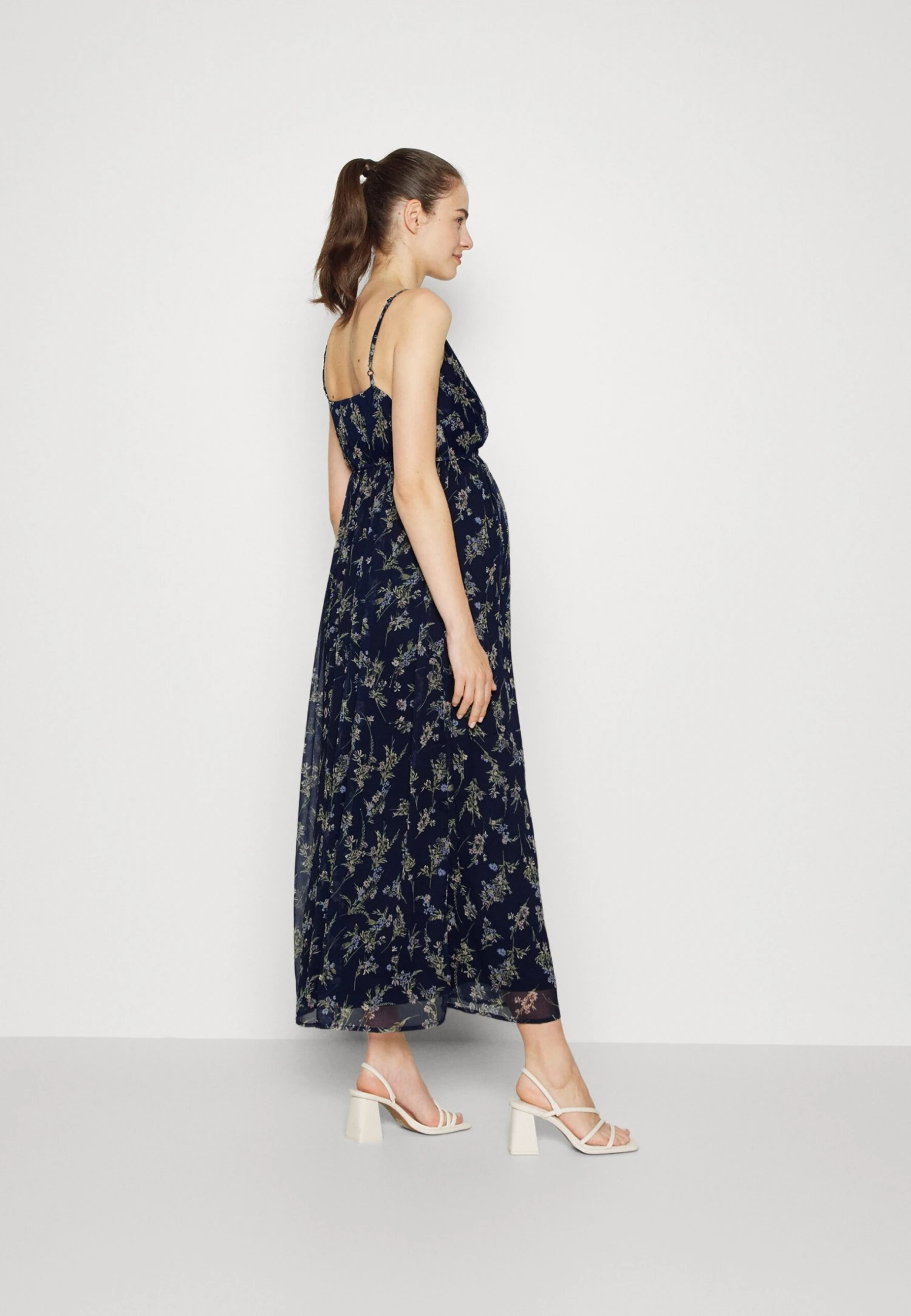 Vmmsmilla Singlet Wrap Al Dress Wvn Ga - Jurk - Navy Blazer Aop Vega 3 Vmmsmilla Singlet Wrap Al Dress Wvn Ga - Jurk - Navy Blazer Aop Vega - Afbeelding 3