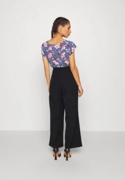 Vero Moda Petite Vmhalmia Wide Solid Pant- Broek - Black -Vero Moda 155df69fb64c435186a877fa24dea908