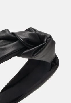 Vero Moda Vmbria Hairband - Haaraccessoire - Black 5 Vero Moda Vmbria Hairband - Haaraccessoire - Black -Vero Moda 2460558cecb549ad8e8c839e33c28e3c