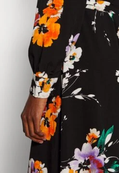 Vero Moda Tall Vmshilah Naja Long Shirt Dress - Blousejurk - Black/Penny -Vero Moda 261640b8296448e1bcb7260f62059d7a