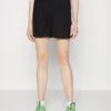 Vero Moda Tall Vmjesmilo- Shorts - Black