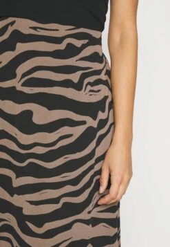 Vero Moda Petite Vmshilah Naja Ankle Skirt - A-Lijn Rok - Brown Lentil/Perla 9 Vero Moda Petite Vmshilah Naja Ankle Skirt - A-Lijn Rok - Brown Lentil/Perla -Vero Moda 37f66bfd366a427fb6b430f3bb904249