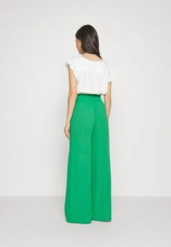 Vero Moda Petite Vmmenny Wide Pants - Broek - Bright Green -Vero Moda 3cb6b9c413ea4457b1f66b1e88b6e0c0