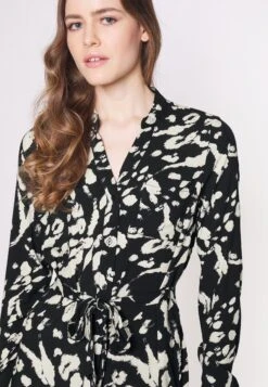 Vero Moda Tall Jurk - Black Aop/Cila 9 Vero Moda Tall Jurk - Black Aop/Cila -Vero Moda 4050d63eedec4e7c8ac03907f54a45da