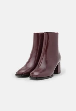 Vero Moda Vmnesya Boot - Korte Laarzen - Winetasting -Vero Moda 4637eb351e194d97908fb73506c3c47d