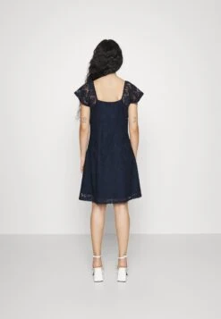 Vero Moda Petite Vmmaya Short Dress- Cocktailjurk - Navy Blazer -Vero Moda 4949cde901a04d4f96be884cfeb6cd2e