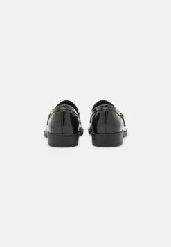 Vero Moda Vmjuliet Loafer - Instappers - Black -Vero Moda 494b2f68ec444b559cc1ed21a48c88e6