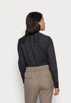 Vero Moda Petite Vmlady String - Body - Black -Vero Moda 4fcd5b65d1d847e4b884fbf040843dc1