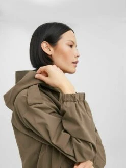 Vero Moda Vmeverly Boos - Lichte Jas - Bungee Cord 8 Vero Moda Vmeverly Boos - Lichte Jas - Bungee Cord -Vero Moda 51f3e66913a941239f76f654981979d0