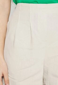 Vero Moda Petite Vmjesmilo- Shorts - Silver Lining -Vero Moda 534664abd2ca48ca90bc852fb6629466