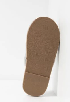 Vero Moda Vmlise - Pantoffels - Rise -Vero Moda 57d8ec25fc66466291abb26d2ddd0252