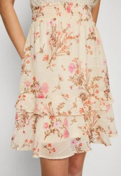 Vero Moda Vmrosa Smock Skirt - Minirok - Creme Brulee -Vero Moda 59704c5bd0564feb8fb12a57d57682fe