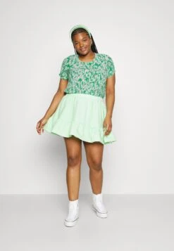 Vero Moda Curve Vmmenny- Blouse - Limpet Shell/Mette -Vero Moda 5a3b40d5d8514390aa3e88551ec71ae8