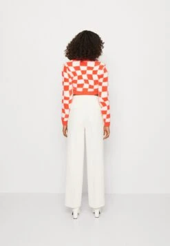 Vmdear Straight Pants - Broek - Birch 8 Vmdear Straight Pants - Broek - Birch -Vero Moda 618b8d3018024103b2932a21f4c3b387