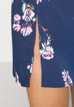 Vero Moda Curve Vmlydia Calf - Blousejurk - Navy Blazer -Vero Moda 6428862527594217aff4450b8311d2f4