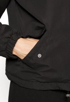 Vero Moda Tall Vmzoa Padded Short Parka - Jas - Black -Vero Moda 69bc41917d174b90912aa625252c73e5