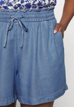 Vero Moda Curve Vmliliana- Shorts - Medium Blue Denim -Vero Moda 6f3625878134467c847852199a9b1932
