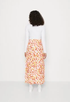 Vero Moda Vmruna Ancle Skirt - Maxirok - Pristine/Runa 8 Vero Moda Vmruna Ancle Skirt - Maxirok - Pristine/Runa -Vero Moda 7650a91ddd2a467ca4012a764a5edd0b