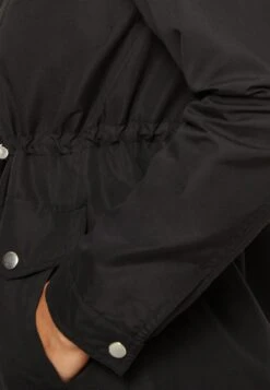 Vero Moda VmpernillefieNoos - Lichte Jas - Black -Vero Moda 77df3a87a9084c6eac5736829ff86818