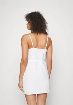 Vero Moda Vmglory Wrap Dress - Strandaccessoire - Snow White -Vero Moda 8badc8f3299d4efb87bf9e587e0477a3