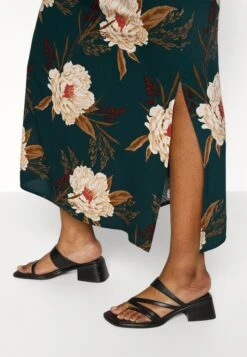 Vero Moda Curve Vmceasy Skirt- Maxirok - Ponderosa Pine/Camille -Vero Moda 8f232290871f437ea2e117ca3f947e29