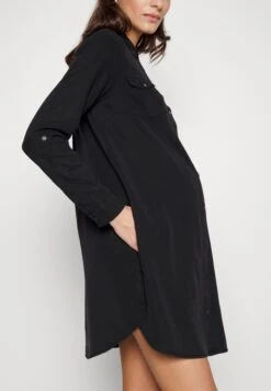 Vmmsilla Short Dress - Spijkerjurk - Black -Vero Moda 94f4af0fd53e4d5bb5e6a919d41a4ba1