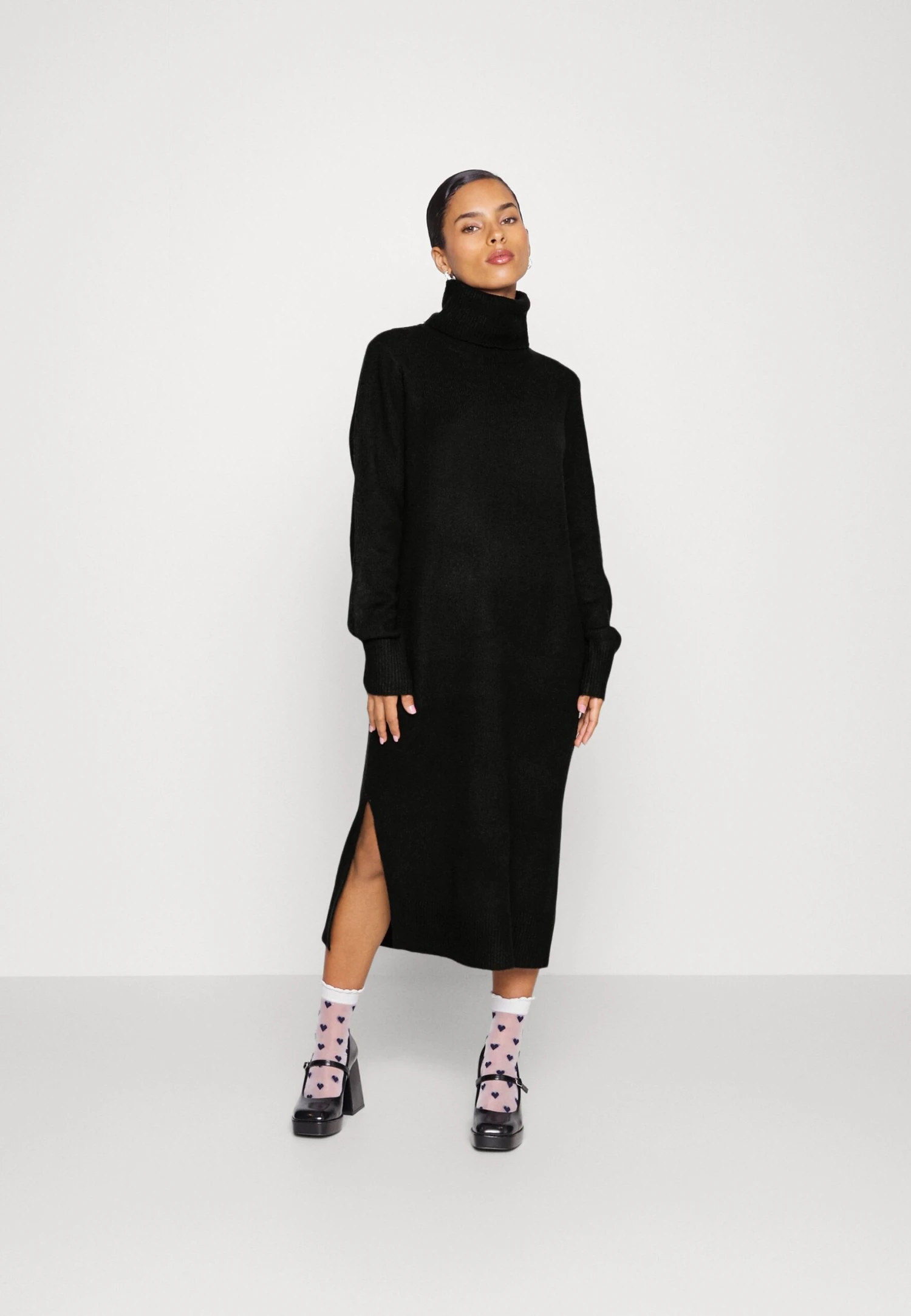 Vero Moda Petite Vmnewwind Highneck Dress - Gebreide Jurk - Black 1 Vero Moda Petite Vmnewwind Highneck Dress - Gebreide Jurk - Black