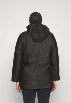 Vero Moda Curve Vmirina Sofine Coated Coat- Lichte Jas - Black -Vero Moda a61378393ce344df9ca3df2b6fb9b9af