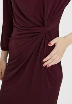 Vero Moda Etui-Jurk - Winetasting 8 Vero Moda Etui-Jurk - Winetasting -Vero Moda a7771fdaffdf4650a0d3f1910f3e7b85