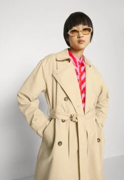 Vero Moda Petite Vmpernillemie Long- Trenchcoat - Irish Cream 9 Vero Moda Petite Vmpernillemie Long- Trenchcoat - Irish Cream -Vero Moda b755203094d845788d1faa6c7c897fb7