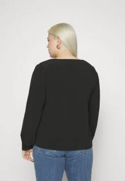 Vero Moda Curve Vmcnaja V Neck- Blouse - Black -Vero Moda baabca511ff94d6c88b1b92c4b6435ed