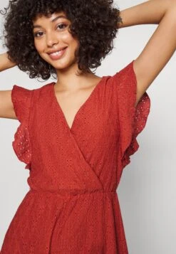 Vero Moda Vmmarcy Playsuit - Jumpsuit - Barn Red -Vero Moda c6bb3cfb00c149acae029e6e716a680a