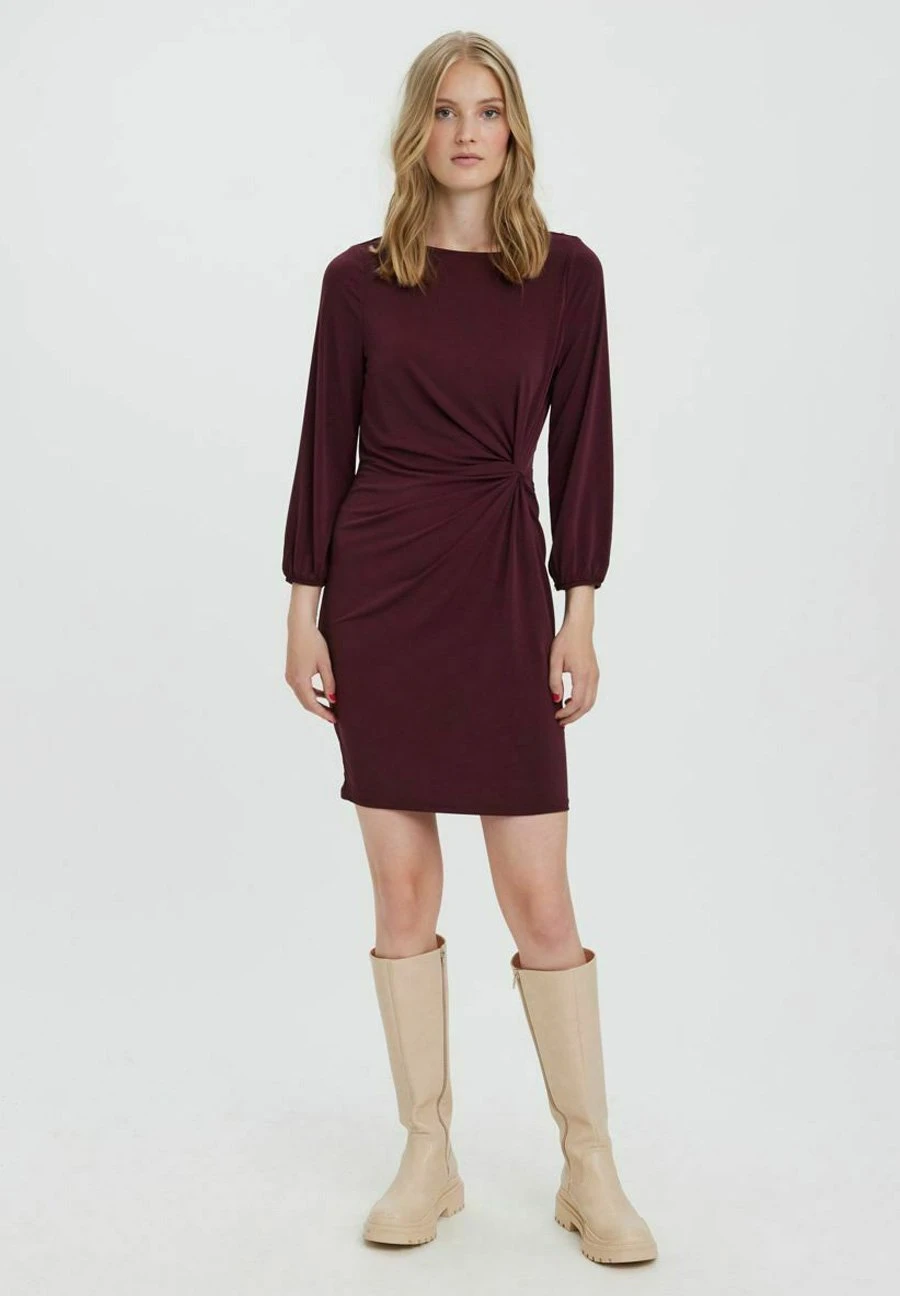 Vero Moda Etui-Jurk - Winetasting 2 Vero Moda Etui-Jurk - Winetasting - Afbeelding 2