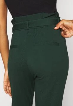 Vero Moda Tall Vmeva Paperbag - Broek - Pine Grove 13 Vero Moda Tall Vmeva Paperbag - Broek - Pine Grove -Vero Moda cd2a20e8044e441db0ce1601432f520a