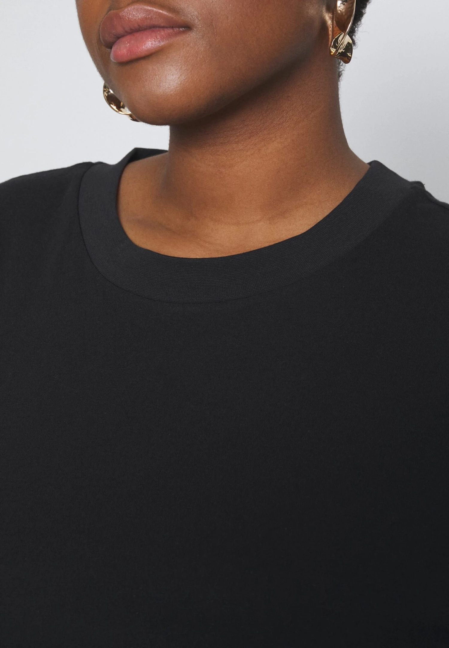 Vero Moda Curve Tee Curve - T-Shirt Basic - Black 6 Vero Moda Curve Tee Curve - T-Shirt Basic - Black - Afbeelding 6