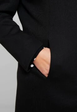 Vero Moda Curve Vmverodona - Halflange Jas - Black -Vero Moda d262c2aab47e47769ac0d0e52fa69b35