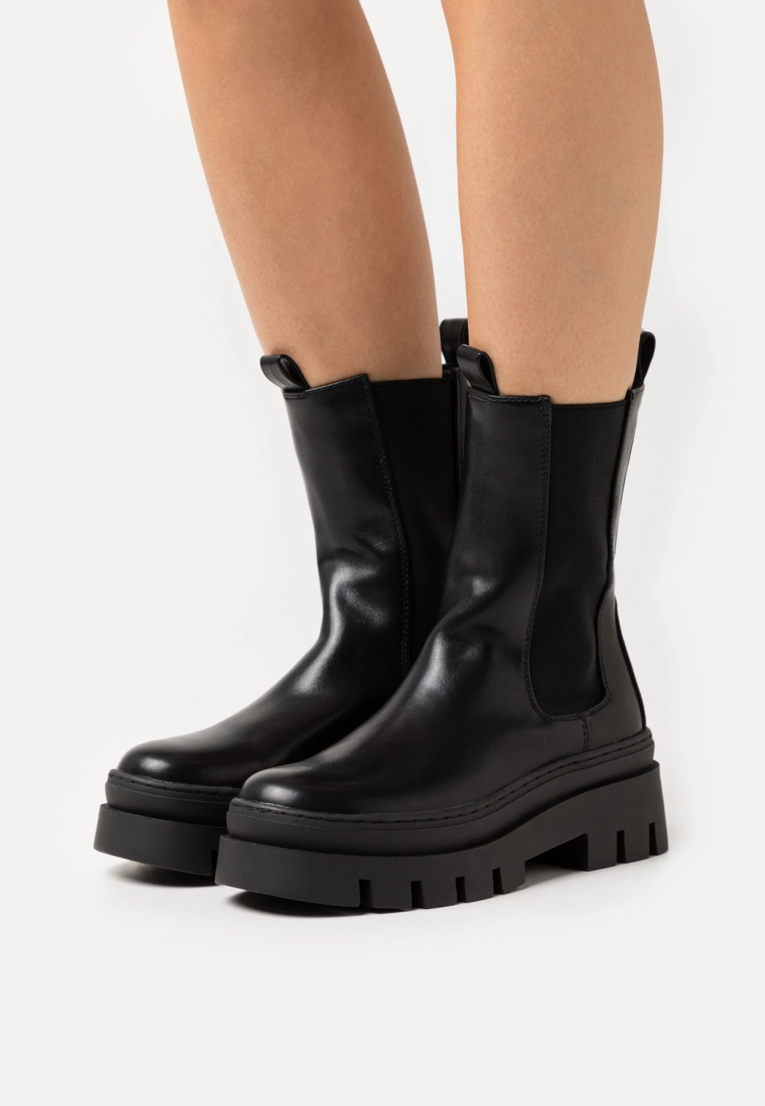 Vero Moda Vmjuliana Boot - Enkellaarsjes Met Plateauzool - Black 1 Vero Moda Vmjuliana Boot - Enkellaarsjes Met Plateauzool - Black