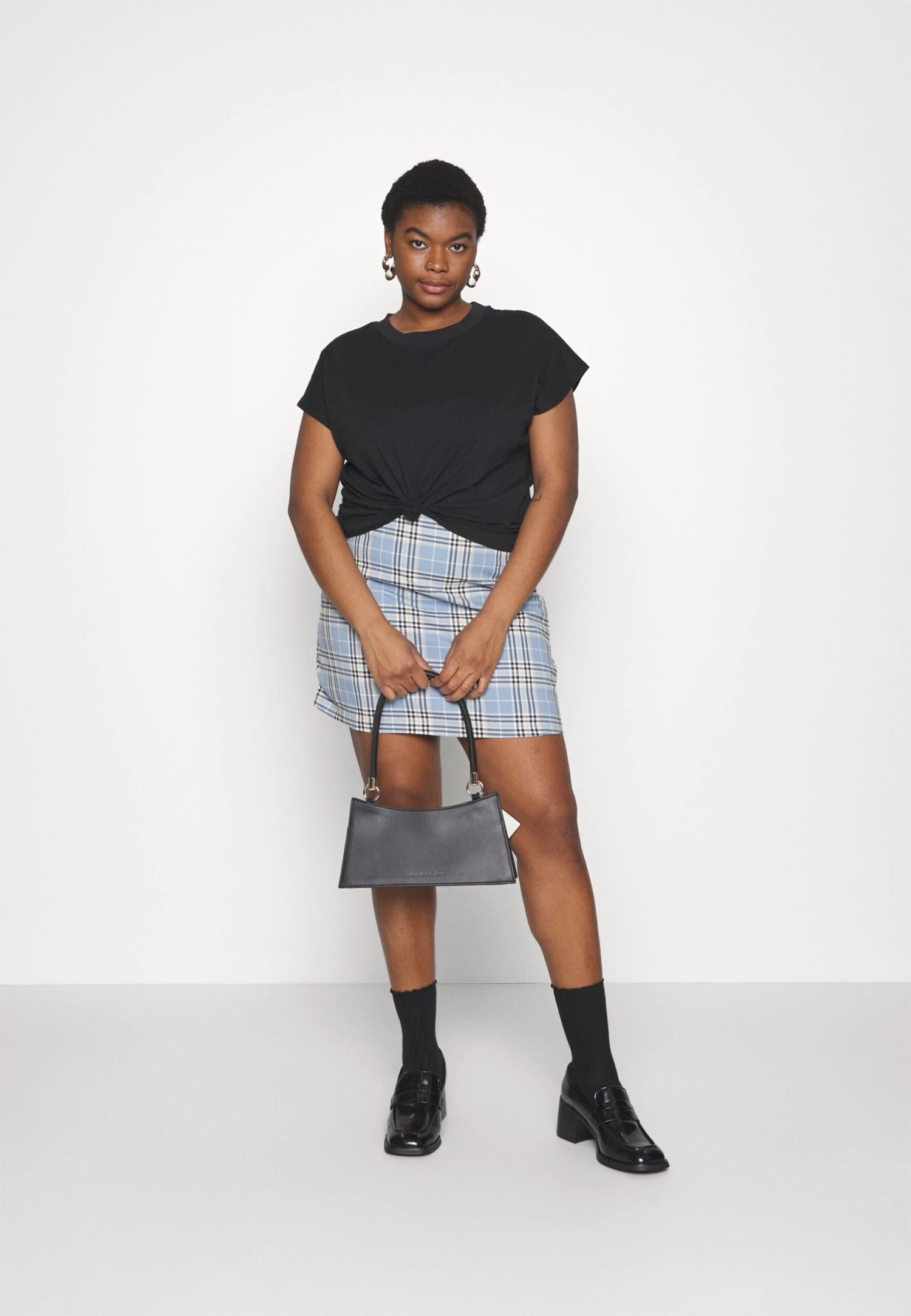 Vero Moda Curve Tee Curve - T-Shirt Basic - Black 2 Vero Moda Curve Tee Curve - T-Shirt Basic - Black - Afbeelding 2