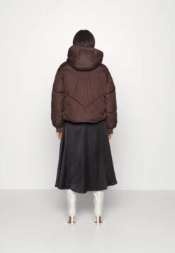 Vero Moda Petite Vmbeverly Jacket - Winterjas - Coffee Bean -Vero Moda debb506ef55a46e896502771cc80df8d