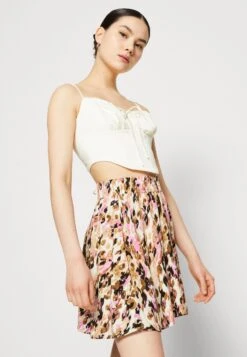 Vero Moda Vmsimply Easy Skater Skirt - Minirok - Tigers Eye -Vero Moda e55faacc885b437abf2070859ebf59e1