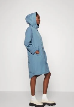 Vero Moda Tall Vmeverly Coat - Parka - China Blue -Vero Moda e62ac15c365f47b8b485d764e831c90b