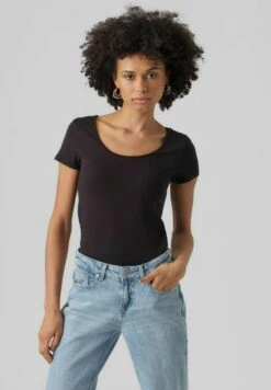 Vero Moda 2 PackMit Kurzen Ärmeln- T-Shirt Basic - Bright White 10 Vero Moda 2 PackMit Kurzen Ärmeln- T-Shirt Basic - Bright White -Vero Moda e6671718d9494875abf14d00f553269f