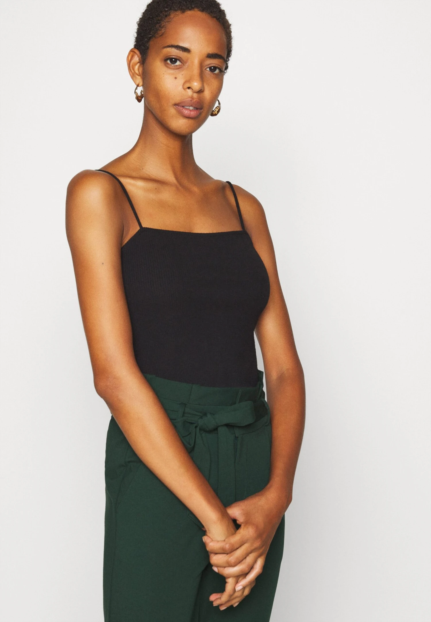 Vero Moda Tall Vmeva Paperbag - Broek - Pine Grove 4 Vero Moda Tall Vmeva Paperbag - Broek - Pine Grove - Afbeelding 4