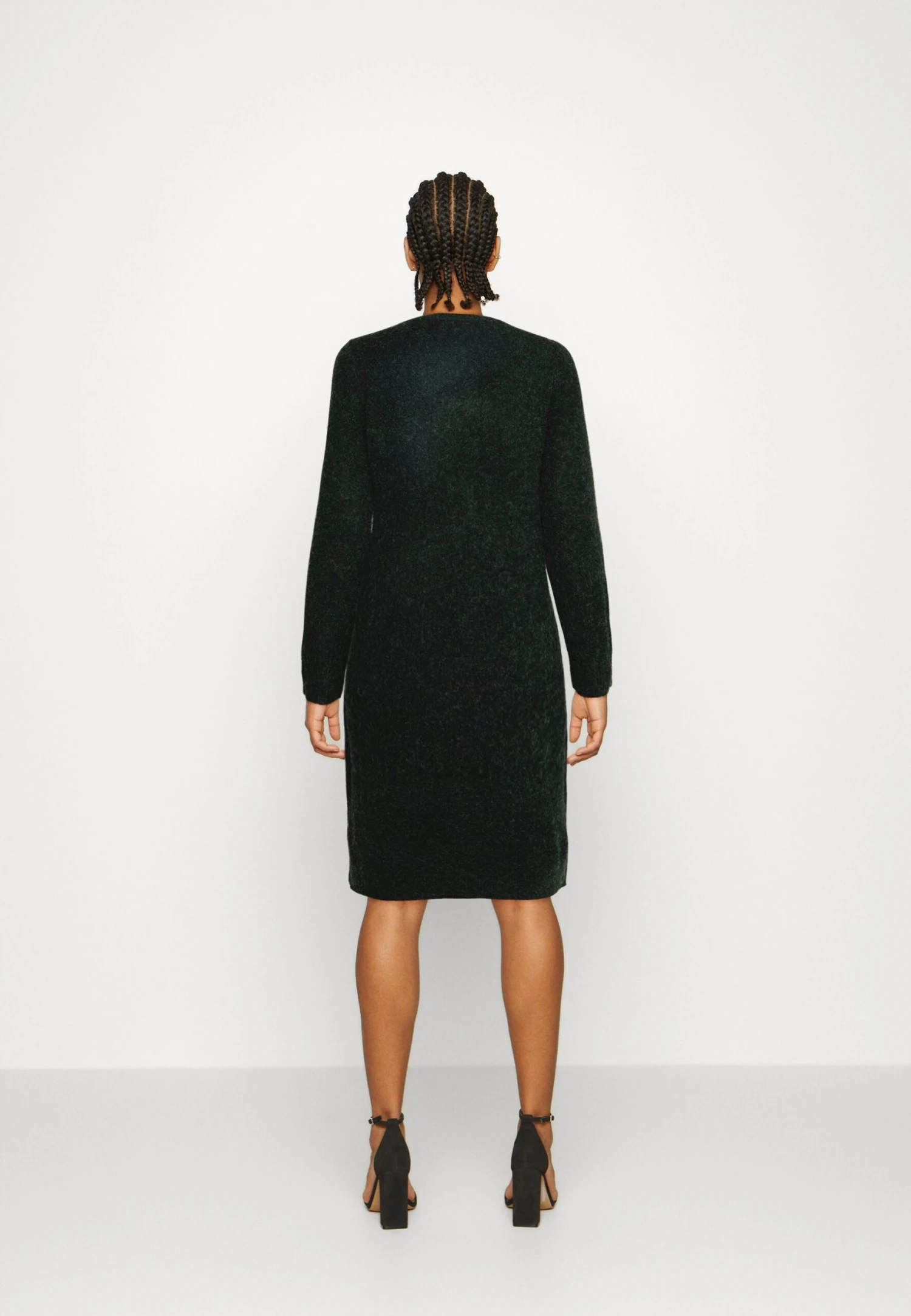 Vero Moda Vmdoffy O Neck - Gebreide Jurk - Pine Grove 3 Vero Moda Vmdoffy O Neck - Gebreide Jurk - Pine Grove - Afbeelding 3